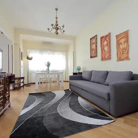 4bnb - Cipro Vatican * Ρώμη